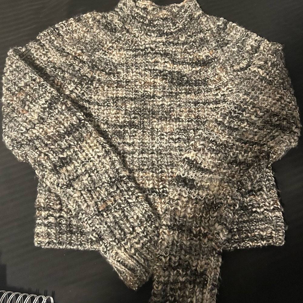 Aritzia Wilfred Marled Knit Turtleneck Sweater - Black and Cream